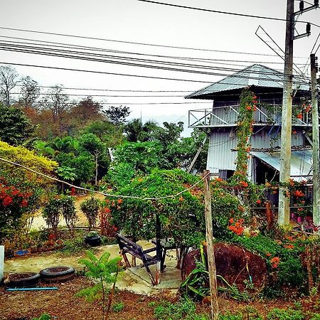 Hotel Baan Pai Likit Esterno foto