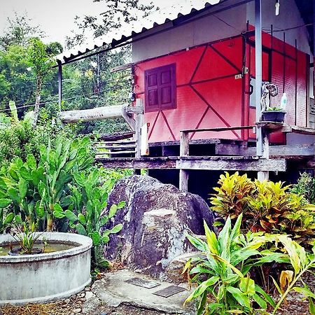 Hotel Baan Pai Likit Esterno foto