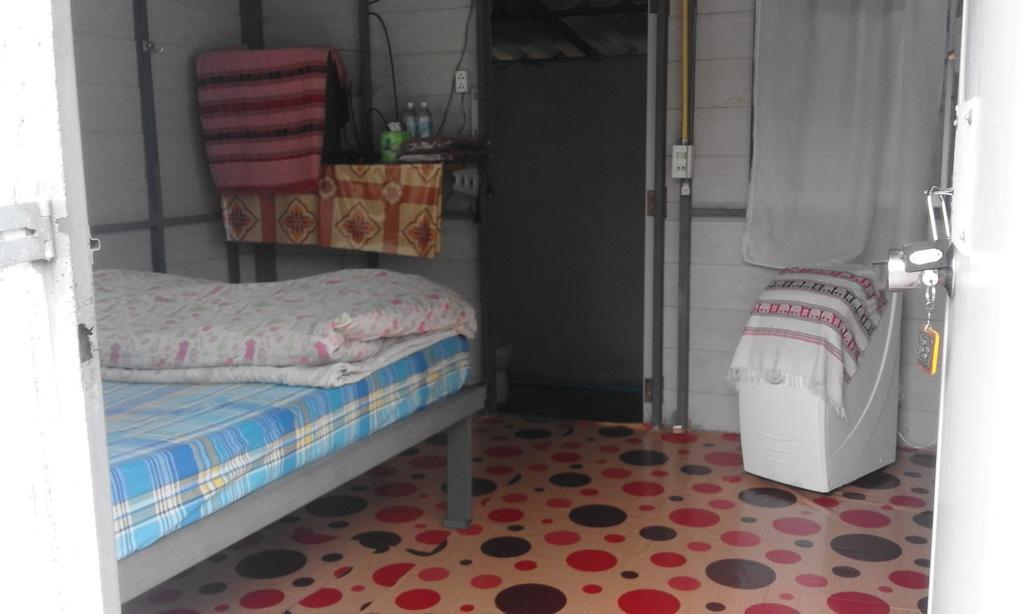 Hotel Baan Pai Likit Esterno foto