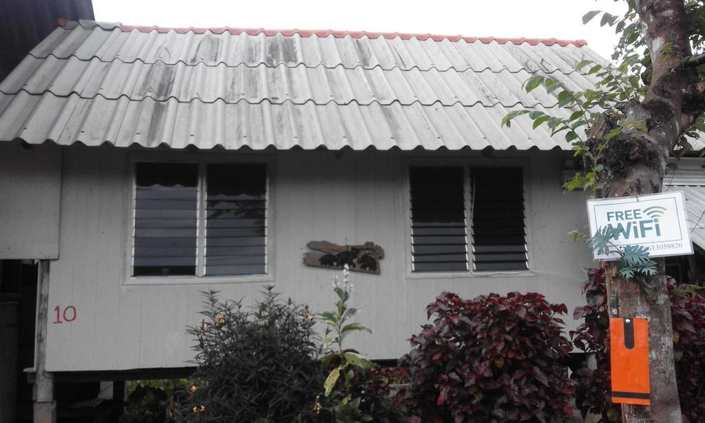 Hotel Baan Pai Likit Esterno foto