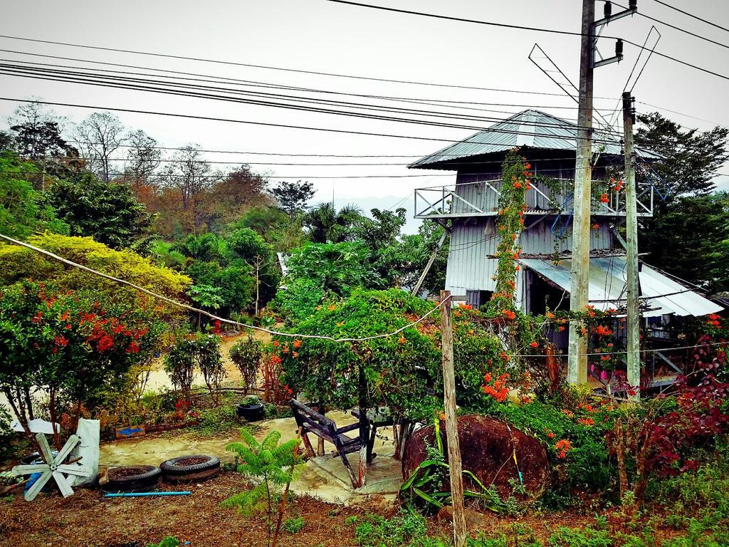 Hotel Baan Pai Likit Esterno foto