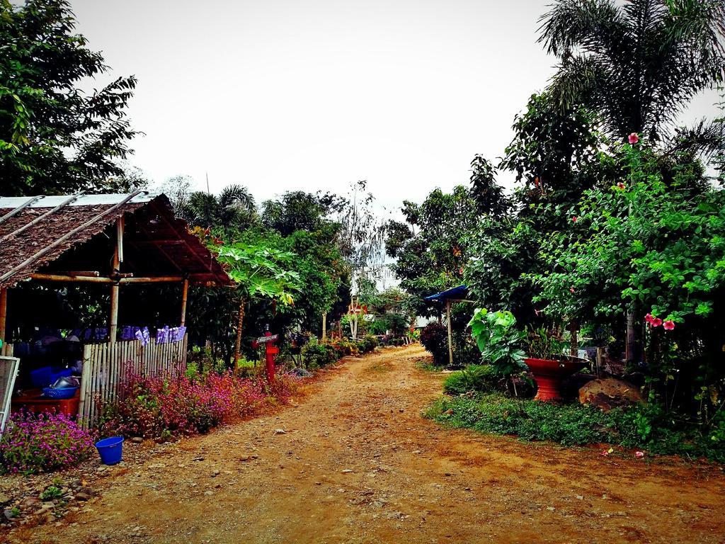 Hotel Baan Pai Likit Esterno foto